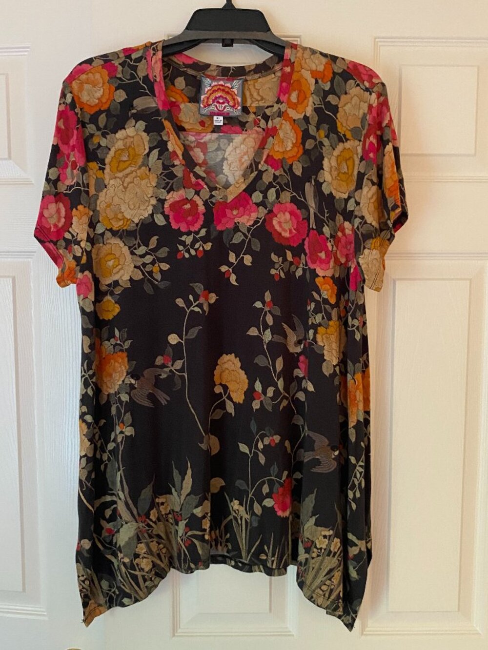 Johnny Was Cap-Sleeve rayon tunic